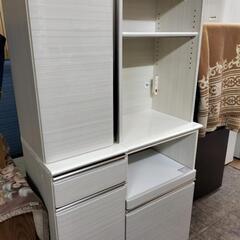 ニトリ（NITORI)　キッチンレンジボード　食器棚 ホワイト 