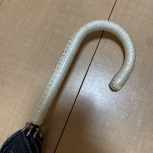 美品 Its Demo ハート刺繍 晴雨兼用日傘 ブラック 黒 93cm ころころ 浜野のその他の中古あげます 譲ります ジモティーで不用品の処分 美品 Its Demo ハート刺繍 晴雨兼用日傘 ブラック 黒 93cm ころころ 浜野のその他の中古あげます 譲ります ジモティーで不用品の処分