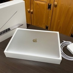 【ネット決済】【最終値下げ】Macbook Pro 2017 1...