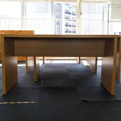オフィスデスク（木製）4台 140cm幅