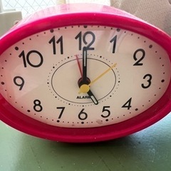 ピンクの時計
