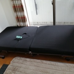 【ネット決済】【ベッド】電動リクライニングベッド　