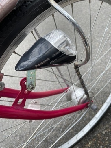 決まりました⭐︎ 自転車 6段階ギア付 鍵2つ付 LEDオートライト付 