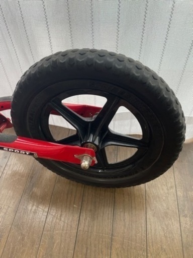 ストライダー 赤 日本正規品 ストライダー クラシック(STRIDER Classic