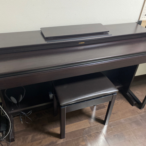YAMAHA 電子ピアノ