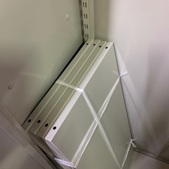 スチール書庫 鍵無し 棚4枚 観音開き