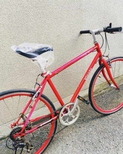 ほぼ全ての部品を新品に交換済み。中古のクロスバイク。6速。消費税5%