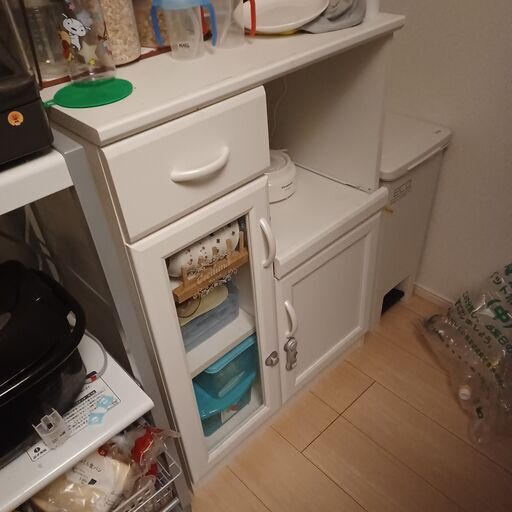 台所戸棚 Nicholas M うるまの収納家具 食器棚 キッチン収納 の中古あげます 譲ります ジモティーで不用品の処分