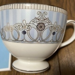 箱に難あり Wedgwood ティーカップ ソーサーセット