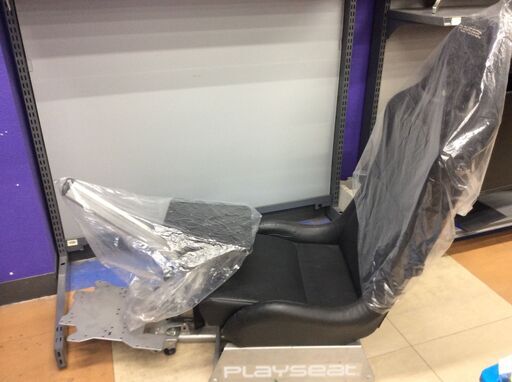 【お宝創庫富木島店】PLAYSEATS Revolution プレイシート