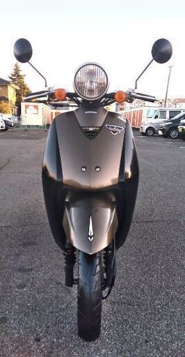 優れたエンジン。 ホンダ（Today）。 バッテリーは新品です。 シートカバーは新品です。 フロントブレーキパッドは新品です。 バックブレーキパッドは新品です。