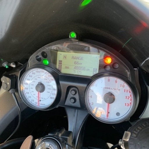 決まりました】カワサキ ZX バイク 市販車にレースの装い！ 『R