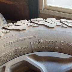 Bfgoodrich オールテレーン　265 70 r17