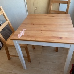 IKEAレールハムンのテーブルと椅子のセット