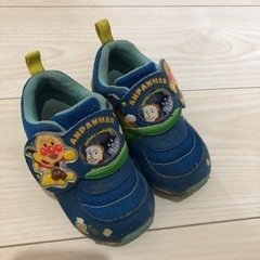 アンパンマン靴の中古が安い 激安で譲ります 無料であげます ジモティー