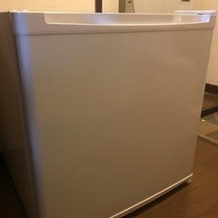 冷蔵庫 46L 小型 一人暮らし 1ドアミニ冷蔵庫 右開き コン...