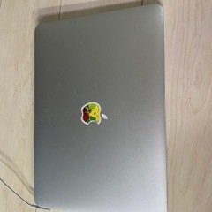 MacBook Air 充電器付いてます