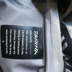 魚釣りなどに☆　DAIWA daiwa ダイワ　レインウェア　レインマックス　上下セット　黒　迷彩