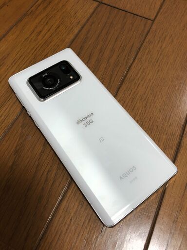 交渉中【通信制限なし】AQUOS R6 SH51B（docomo）スマートフォン