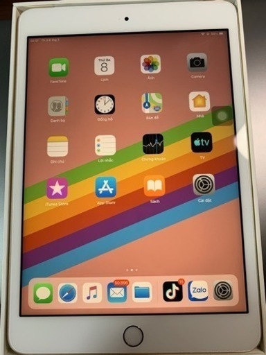 iPad Mini 3 16GB Sim フリー 極美品 (値下げ！)