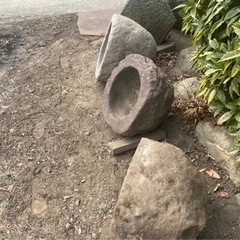 石臼　メダカ飼育容器