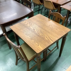 家具ならトレファク吉川店！！ B-COMPANY ダイニング3点セット ブラウン×グリーン キズ有