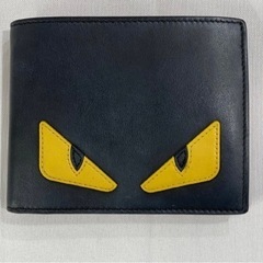 美品です。バグズ アイ 二つ折り財布 FENDI フェンディ