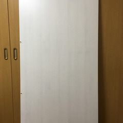 【ネット決済・配送可】白色の合板（無料！場所によっては500円で...