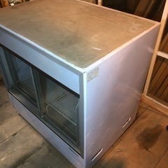 ショーケース　冷蔵庫