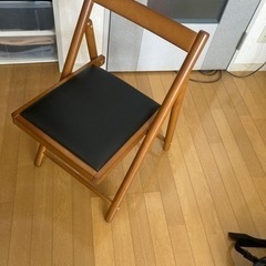 【お取引先決定済み】折りたたみ　チェア　椅子