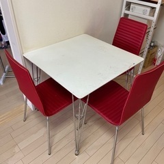 【無料】ダイニングセット　テーブル&椅子3脚