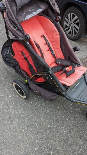 二人乗りベビーカー　フィルアンドテッズ　新生児
