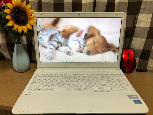 Ａランク美品Ｗｉｎ１１・高速ｉ７第三世代Ｗｅｂカメラ内蔵爆速ＳＳＤ２４０ＧＢ/メモリ８GＢ人気のクロスホワイト/Ｗｉｎ１０/Office2019付/15.6ｲﾝﾁ/無線ＬＡＮ/ＤＶＤ・ＣＤ再生ソフト付　No.2203009