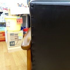 カリモク60 2人掛ソファ Kチェア 2シーター スタンダードブラック レトロスタイル 幅133cm 札幌 西岡店