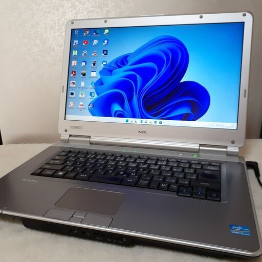 【取引中です】NEC　SSD＋HDDのデュアル　15インチ　Wi-Fi　Windows11