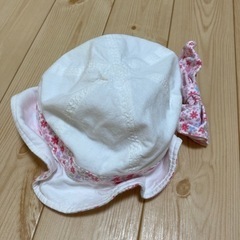 【ネット決済】ミキハウス　帽子　美品