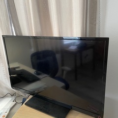 東芝REGZA 32型テレビ　売ります