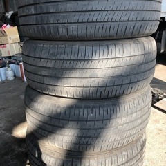 225/55R17  4本