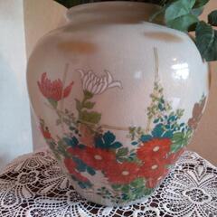 九谷焼花瓶。