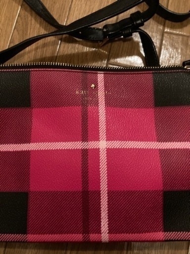 kate spadeチェック斜め掛けバックor肩掛け