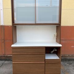 宇都宮でオシャレな家具を探すなら『オトワリバース！』レンジボード