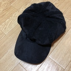 黒色帽子