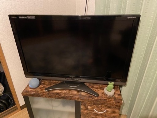 SHARP 40インチ　テレビ