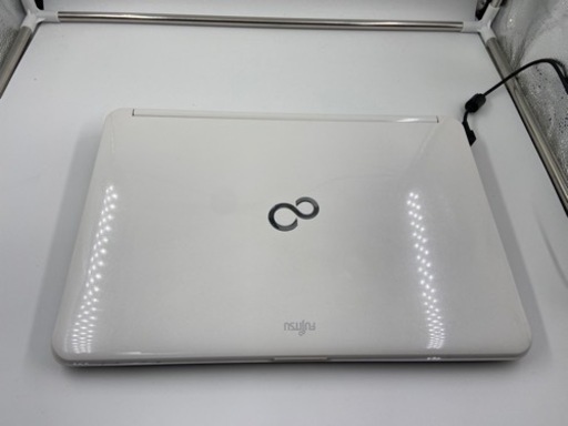 高機能☆カメラ付き☆corei5☆SSD搭載☆メモリー8GB☆富士通