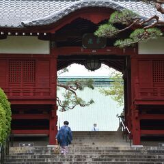 【女性歓迎】【￥1,400/h】【交通費支給】お寺での案内業務♪