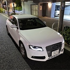 【ネット決済】コミコミ！Audi A4 8K 低走行！車検ほぼ満...