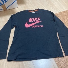 NIKE スウェット Lサイズ