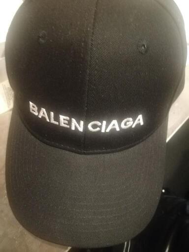 バレンシアガ　帽子　キャップ　ブランド
