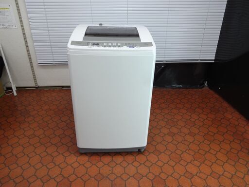 ID 996158　洗濯機　アクア　7.0Kg　２０１５年製　AQW-V700D(W)