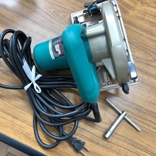 人気商品‼︎   RYOBI   丸ノコ　ブレーキ付　W-145D   おすすめ　早いもの勝ち